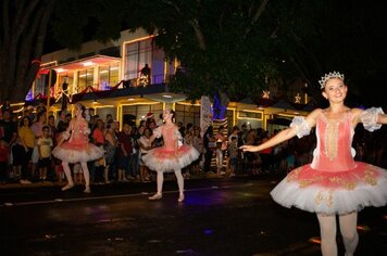 Foto - 1ª Parada Natal Mágico em Cerquilho 