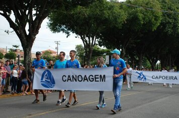 Foto - Desfile Cívico - 69º Aniversário de Cerquilho 