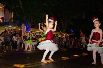 Foto - 1ª Parada Natal Mágico em Cerquilho 