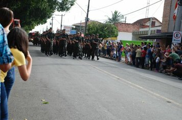 Foto - Desfile Cívico - 69º Aniversário de Cerquilho 