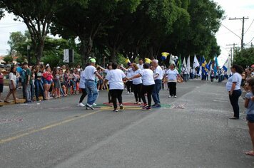 Foto - Desfile Cívico - 69º Aniversário de Cerquilho 