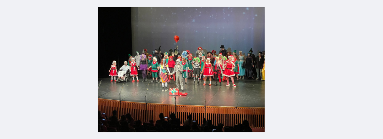 A Prefeitura de Cerquilho, por meio Coordenadoria de Cultura, apresentou o espetáculo de Teatro - 