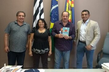 Prefeito Aldo recebe visita de Pastor da Igreja Adventista do Sétimo Dia