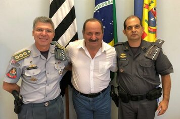 Prefeito recebe visita do Comandante do Policiamento do Interior (CPI-7) e do Batalhão de Itapetininga