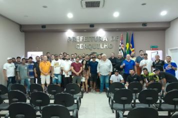 Prefeito, SETUL e representantes de carrões e trios elétricos participam de reunião sobre o Carnaval 2023 de Cerquilho 