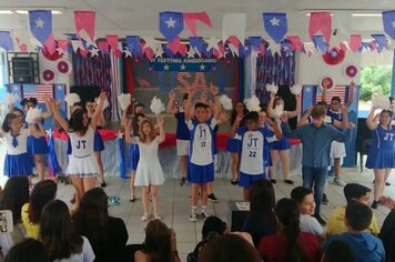 Escola João Toledo realiza VI Festival Americano