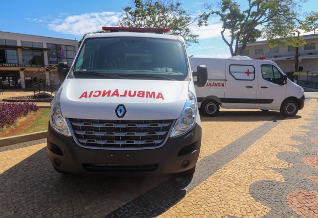 Prefeitura de Cerquilho compra duas novas ambulâncias