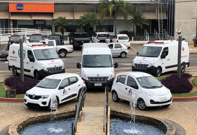 Prefeitura de Cerquilho adquire cinco novos veículos para a saúde