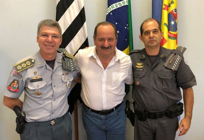Prefeito recebe visita do Comandante do Policiamento do Interior (CPI-7) e do Batalhão de Itapetininga